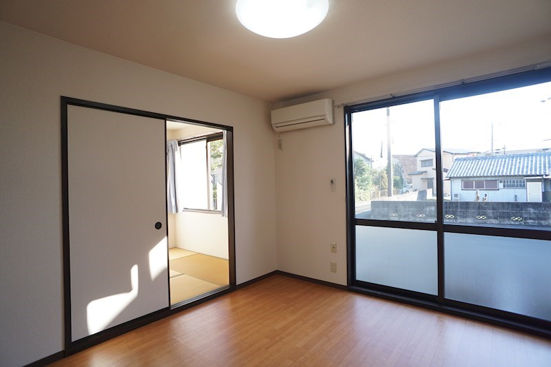 サンコーポ松葉 リビング