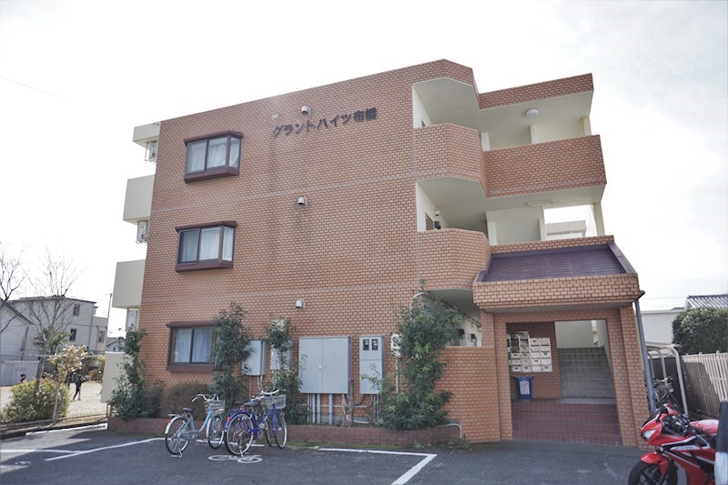 グランドハイツ布橋 215号室 外観