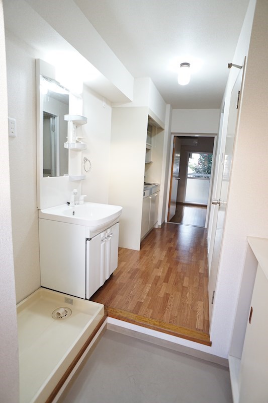 グランドハイツ布橋 玄関