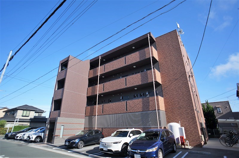 ラヴィベール中島 402号室 外観