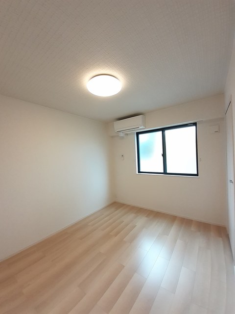 グラース ベッドルーム