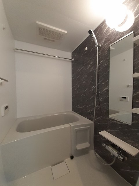 グラース 風呂画像