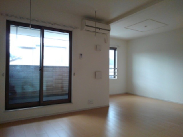 レジデンスＨＡＳＥＧＡＷＡ リビング