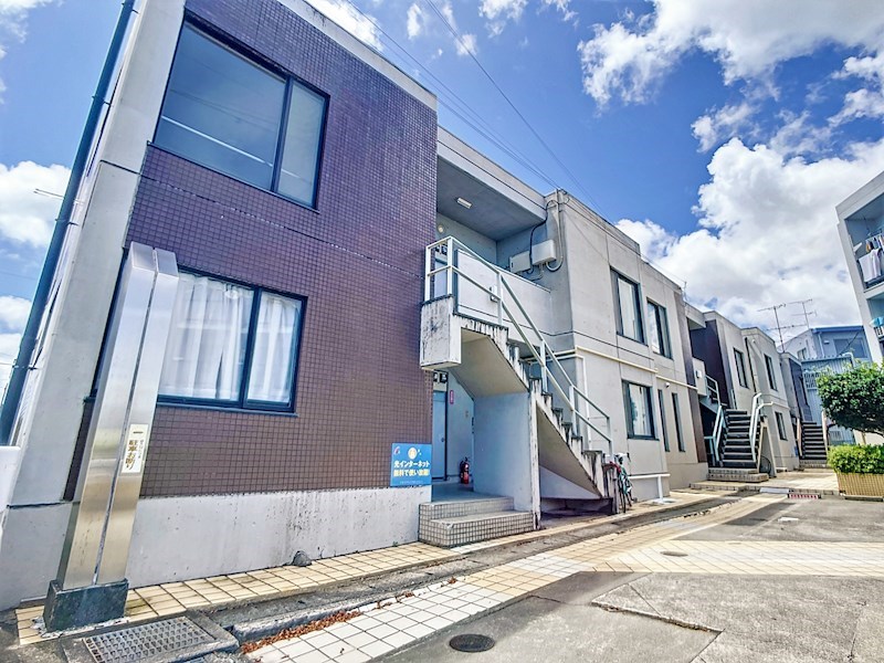 上島コモンコートＣ棟 201号室 外観