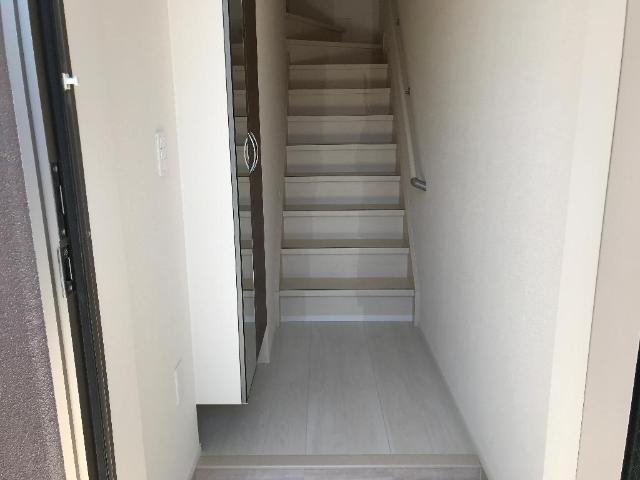 メルヴェユーイーグルⅤ 玄関