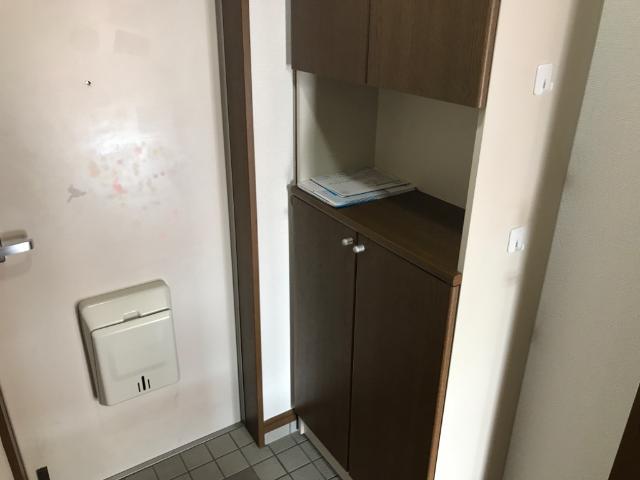 ルミエール 玄関