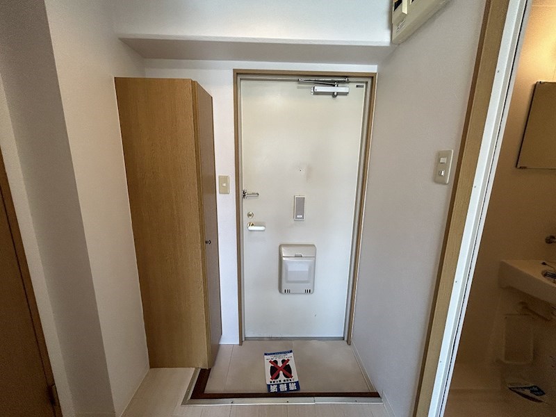 Espoir（エスポワール）板屋 玄関