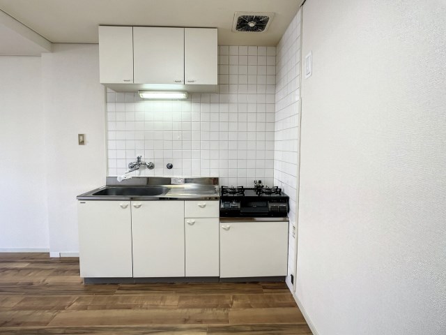 ドミール・レイ キッチン