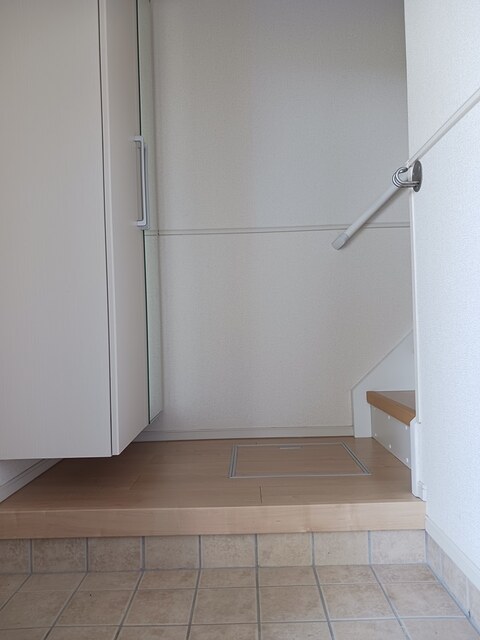 アルティア　雅 玄関