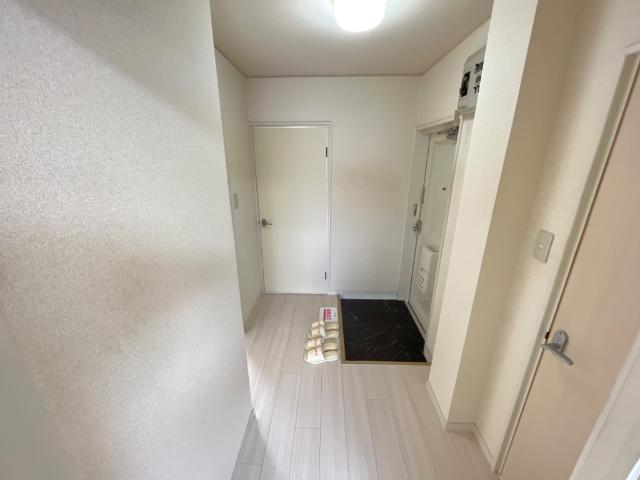 ベルキーシティ 玄関