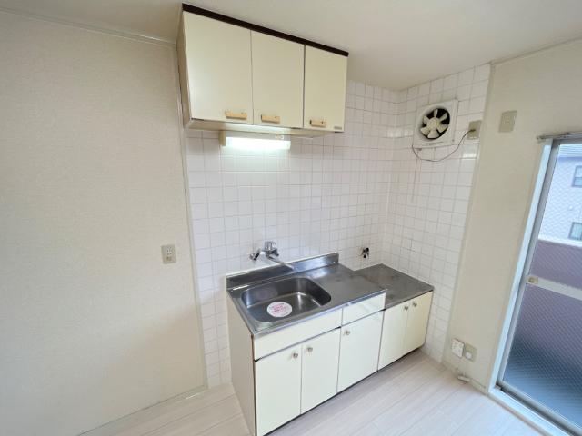 ベルキーシティ キッチン