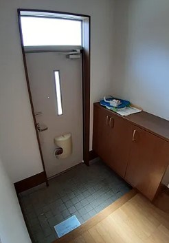 オカテックテラスハウス 玄関