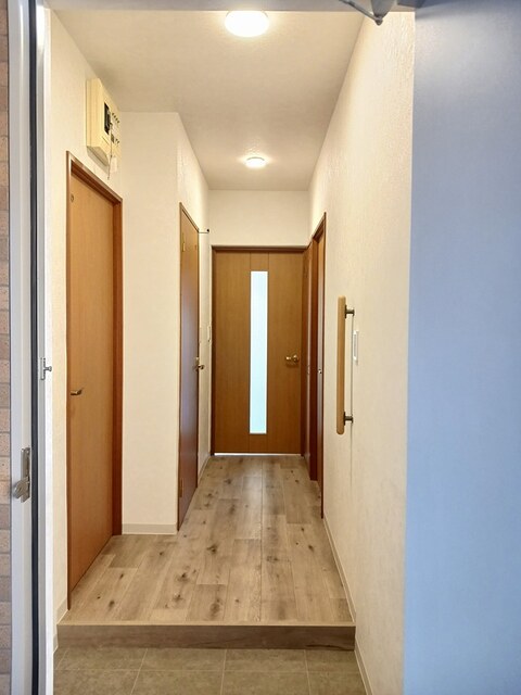 エステート領家 玄関