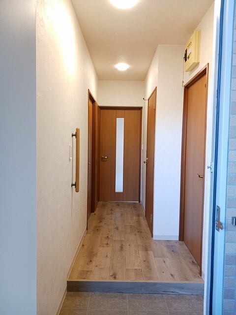 エステート領家 玄関