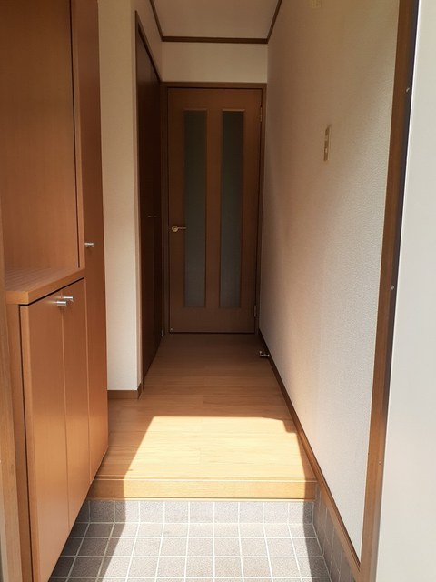 ブレービーハウス 玄関