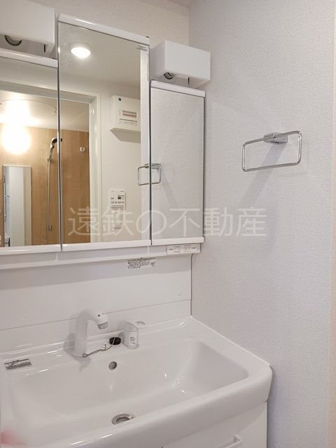 若林レジデンス 洗面所