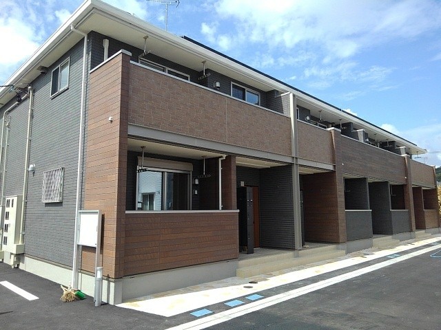 ヴィサーチ雅 102号室 外観