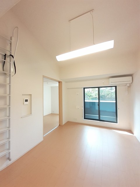 グレイス　フォレスト リビング