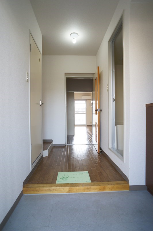 パリス富塚 玄関