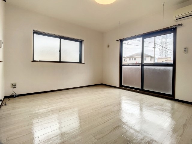 サリエンテ代官山Ⅱ リビング