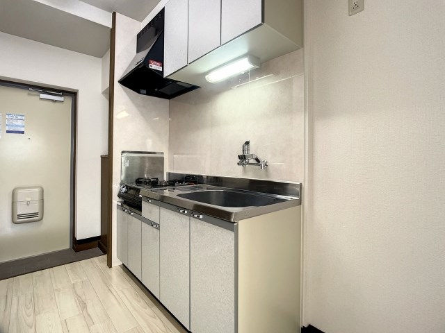 サリエンテ代官山Ⅱ キッチン