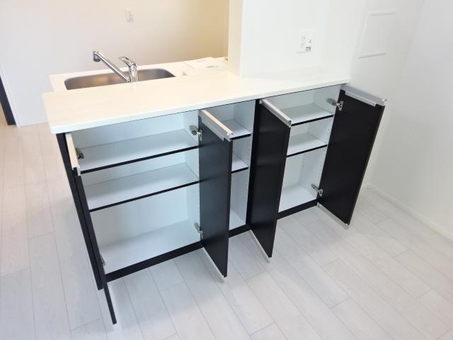 サンティエ・フチュール(Scintiller・Futur) その他15