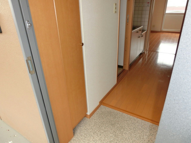 ソレアード 玄関