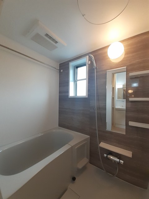 はるにとぶ（春飛） 風呂画像