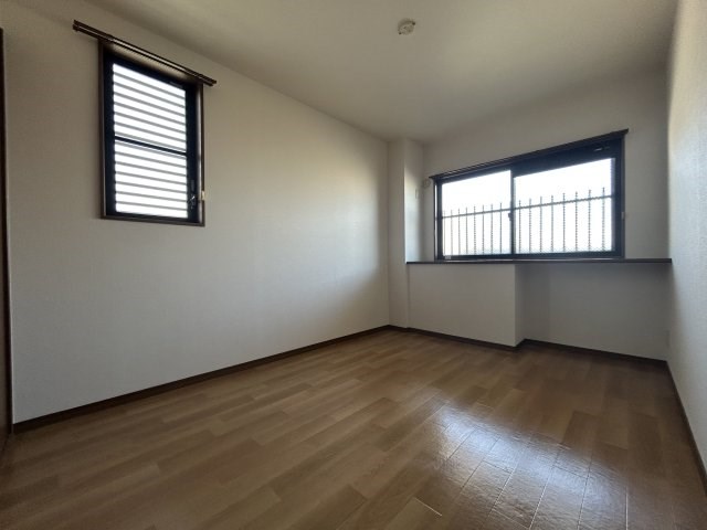 ファミール茄子 ベッドルーム