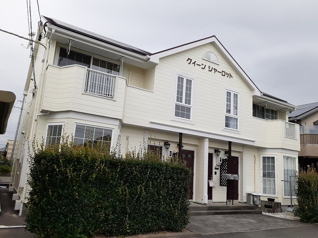 クィーンシャーロット 102号室 外観