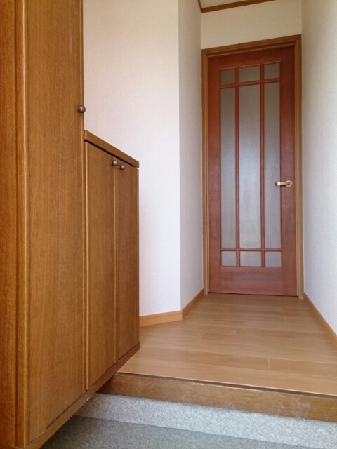 クィーンシャーロット 玄関