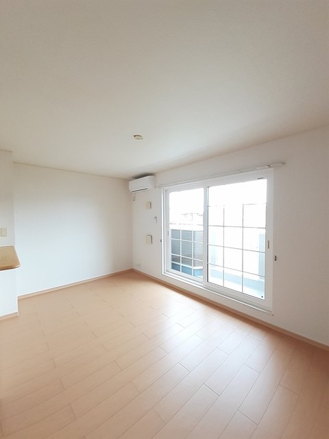 メゾン　カンパーニュ リビング