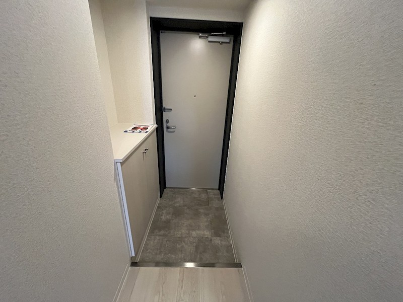 クラウドクレスト栄町 玄関