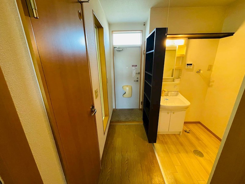 シャトル リビング