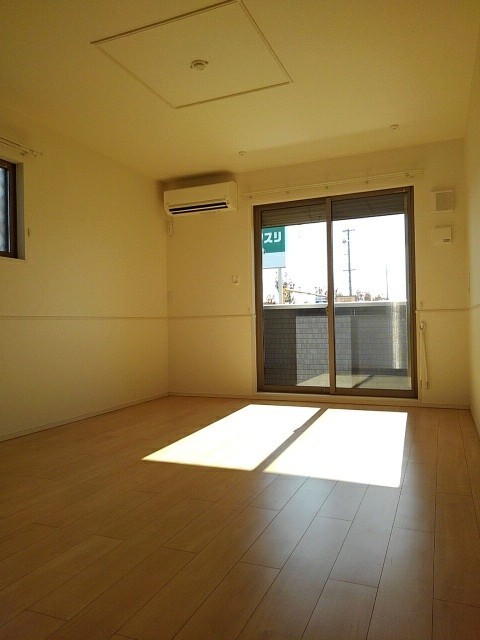 ひなた　Ａ リビング