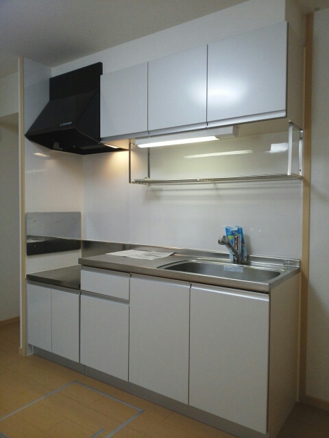 ヴィラ　フィオーレ キッチン