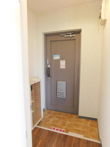 サンブライトン 玄関