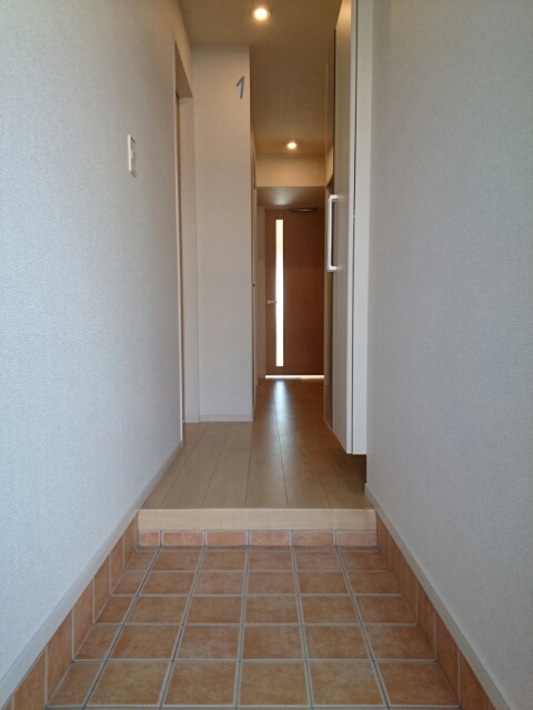 ブライトガーデン葵Ⅱ 玄関