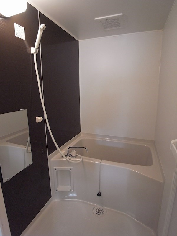 リヴェールセントラルハイツ 風呂画像