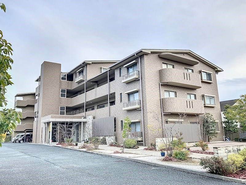 ライ・レ・ローゼ 202号室 外観