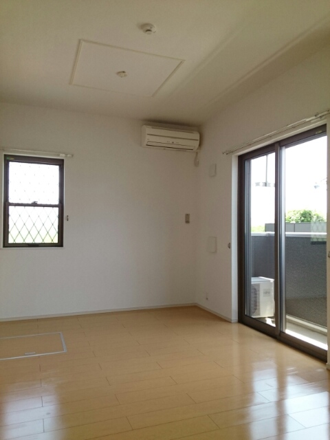 クレール リビング