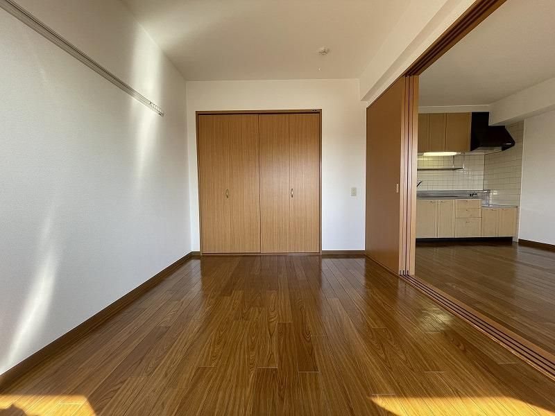 フォーリーフ ベッドルーム