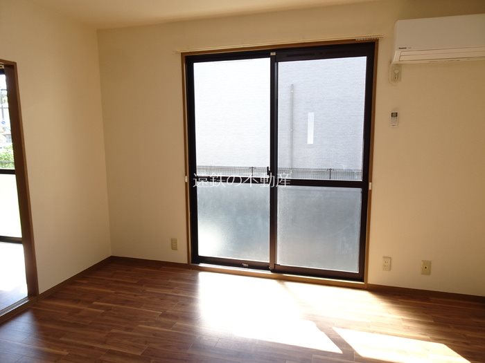 ハイカムールＭ リビング