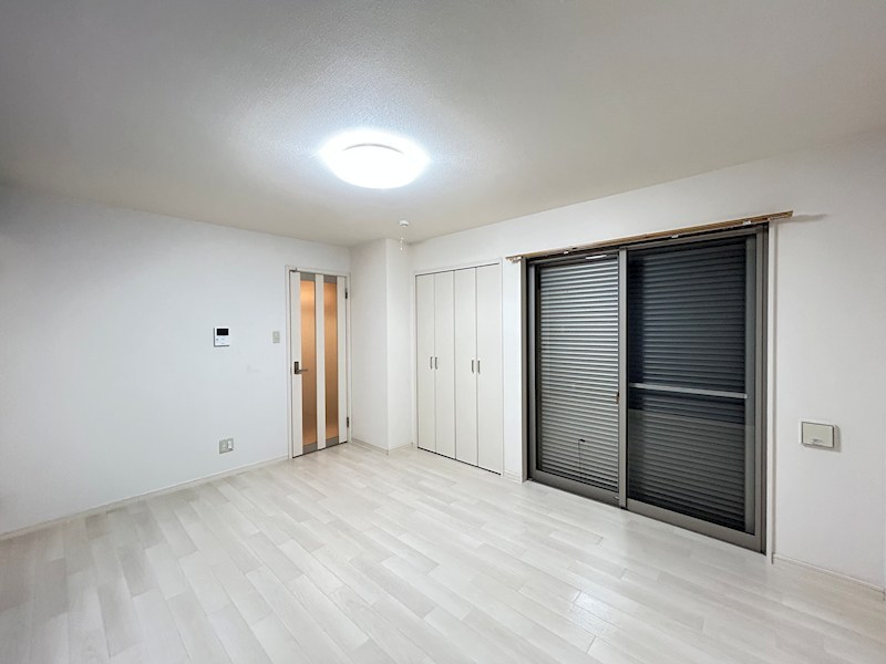 クレフラスト市野町 ベッドルーム