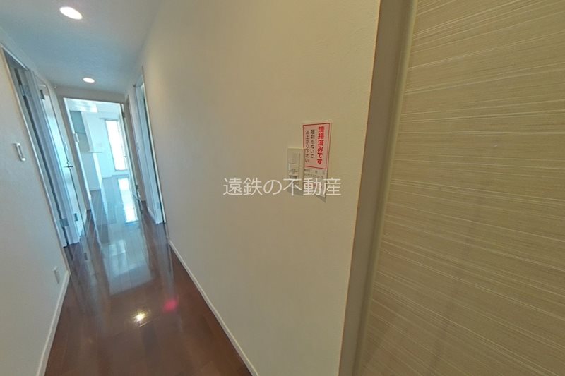 アミューズ千歳 玄関