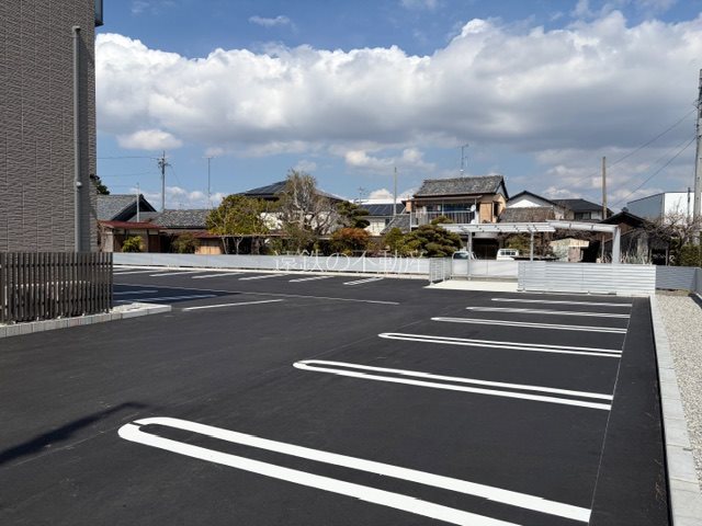 グランディア古川 駐車場