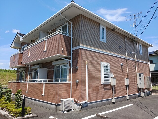 メゾン・カルム 201号室 外観