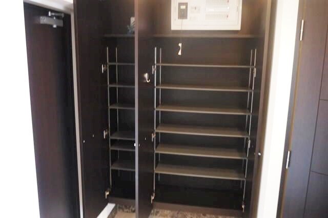 ディーグラフォート浜松　D&amp;rsquo;s　Tower 玄関