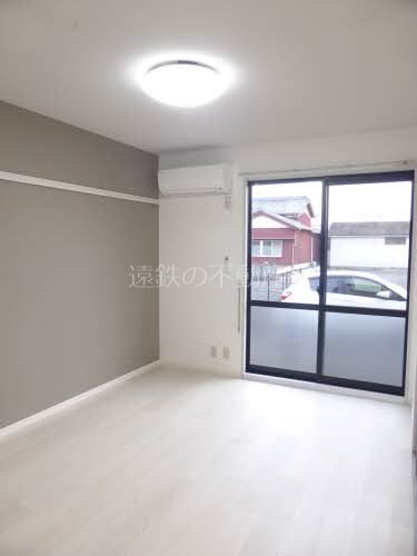 ミレニアム リビング