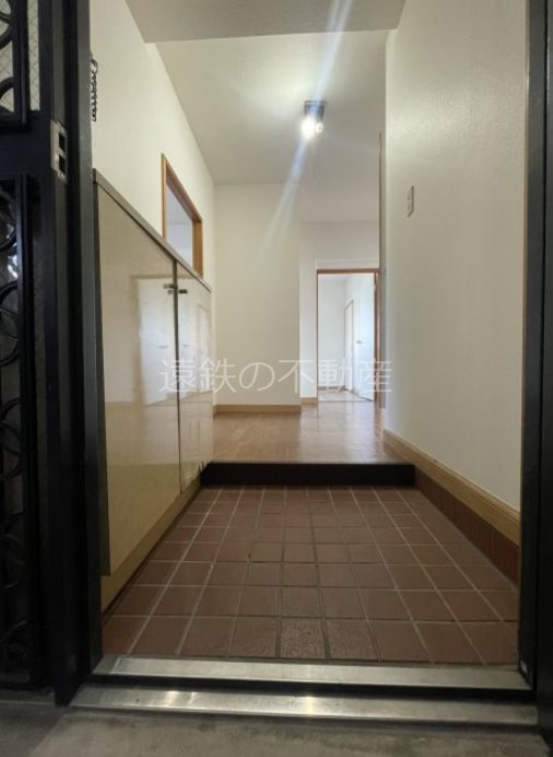 アムラートハウスA 玄関